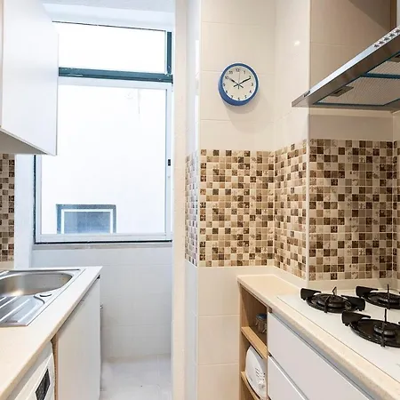 Bright 1 Bedroom In The Heart Of Sunny Apartamento *