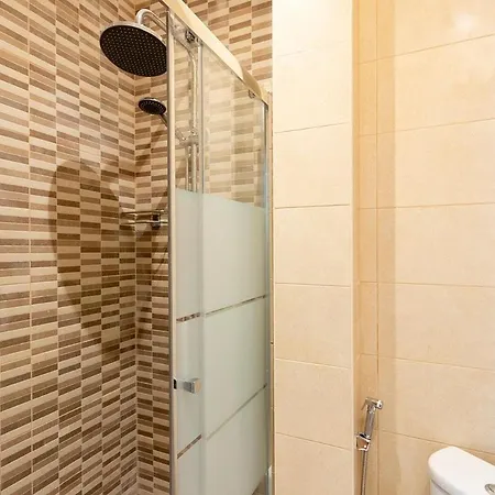 Daire Bright 1 Bedroom In The Heart Of Sunny